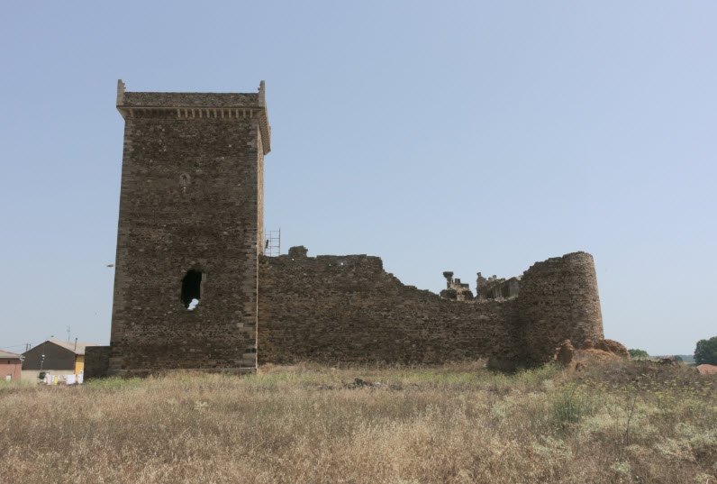 Castillo de Villanueva de Jamuz, Spain